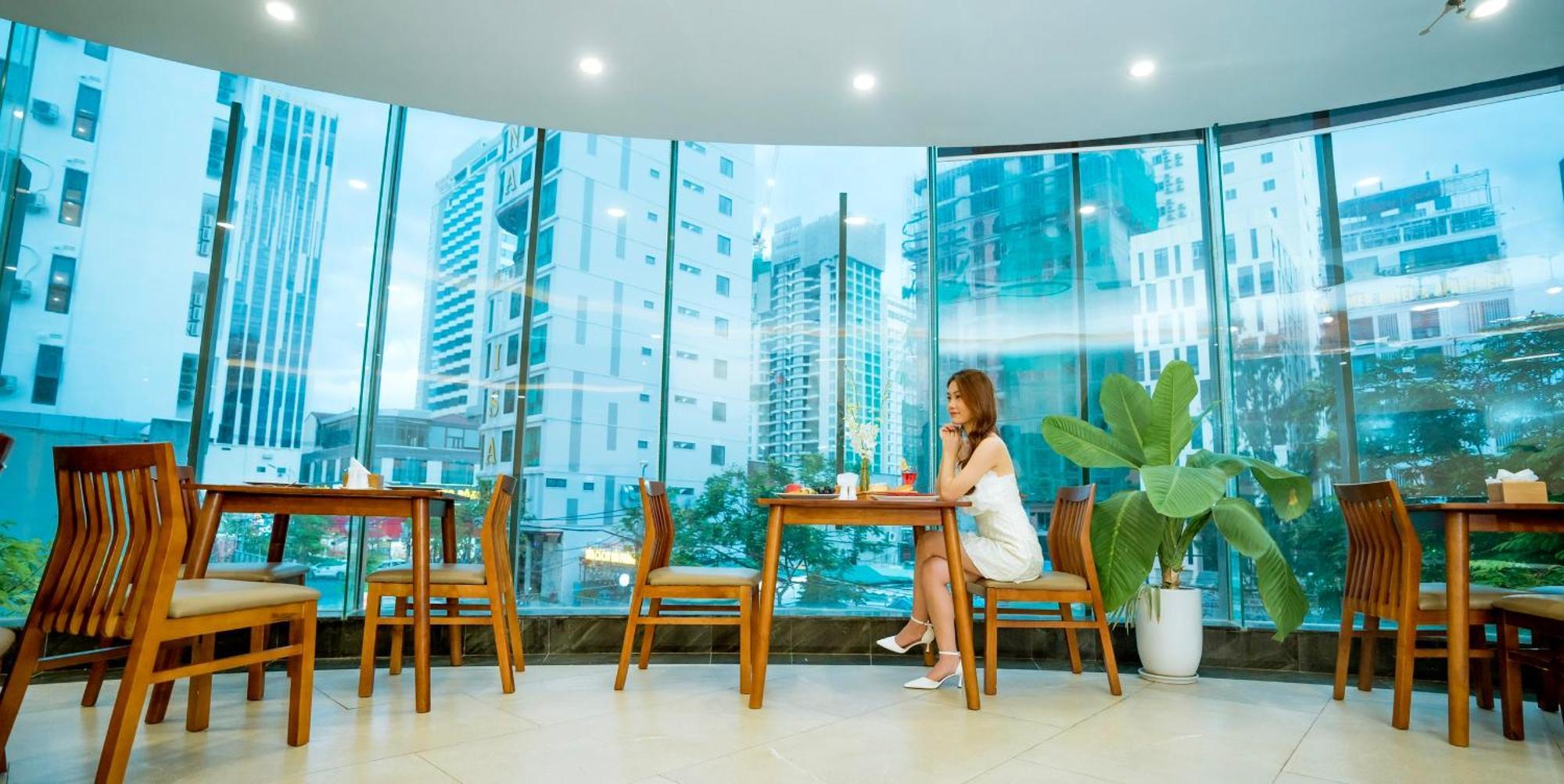 Capecia Danang Hotel And Apartment Екстер'єр фото